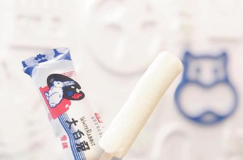 光明大白兔雪糕：带我们穿越时空，体验童年情怀