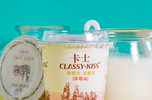 卡士酸奶官网：奶源选择“优中选优”